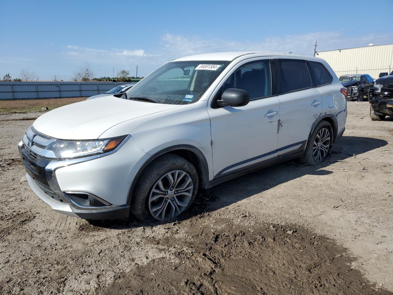 MITSUBISHI OUTLANDER 2018