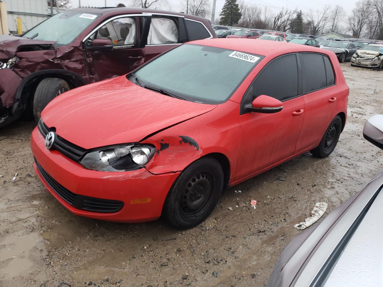VOLKSWAGEN GOLF 2010