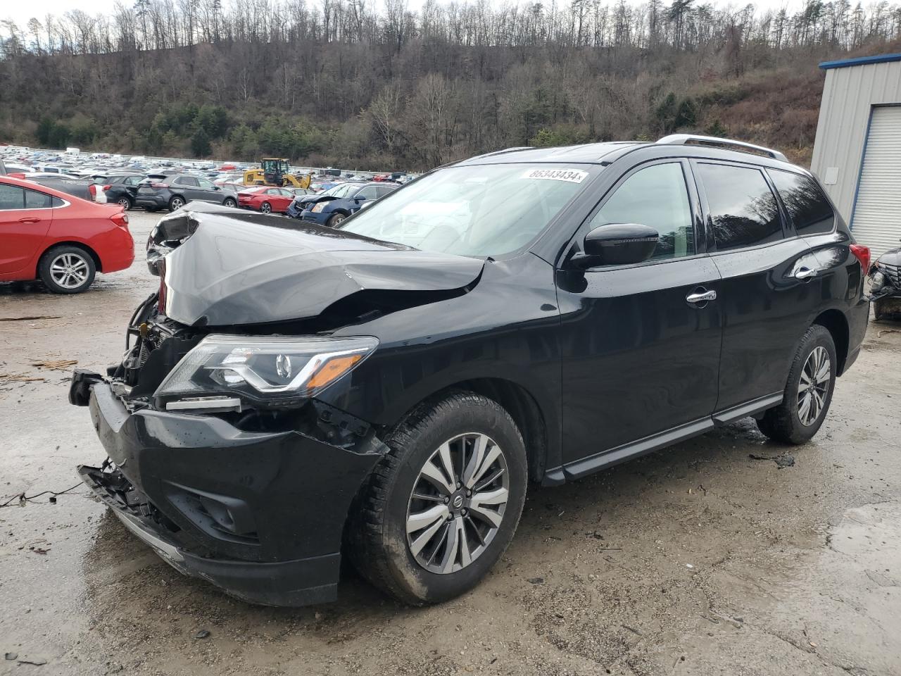 NISSAN PATHFINDER 2018