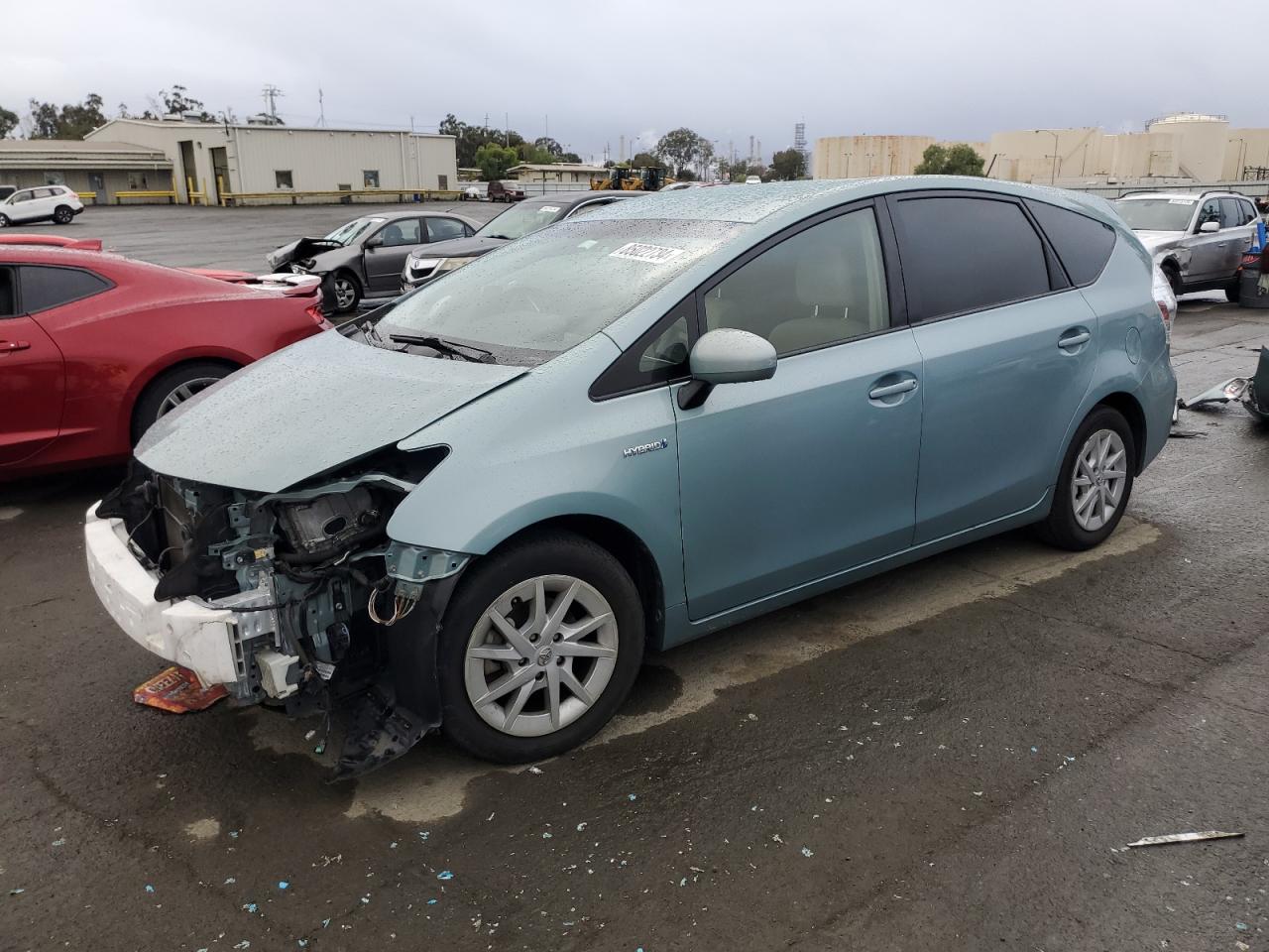 TOYOTA PRIUS V 2014