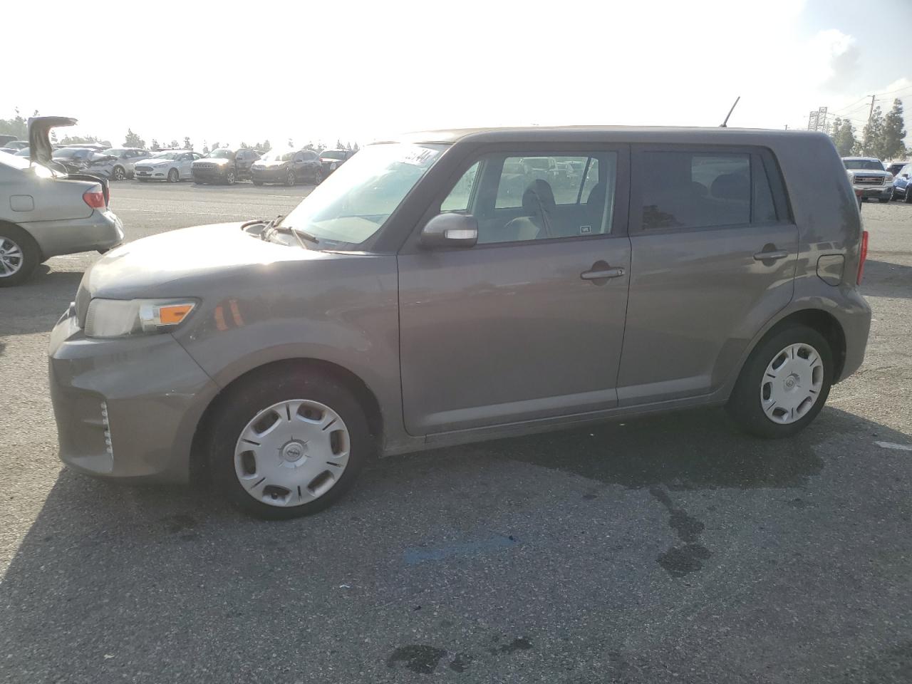 TOYOTA SCION XB 2013