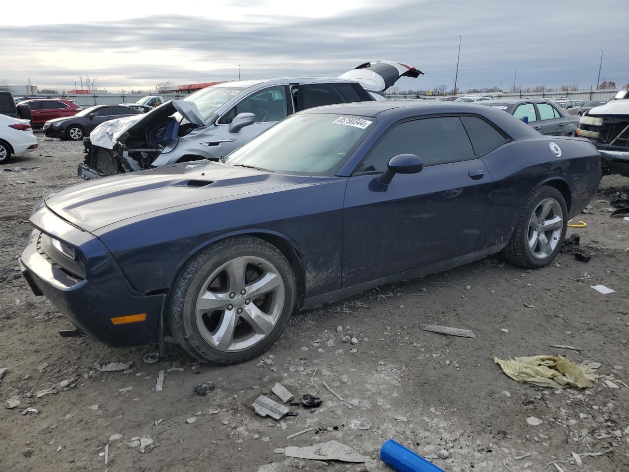 DODGE CHALLENGER 2013
