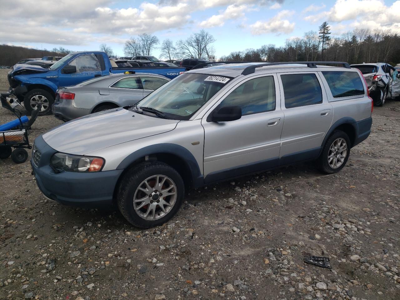 VOLVO XC70 2004