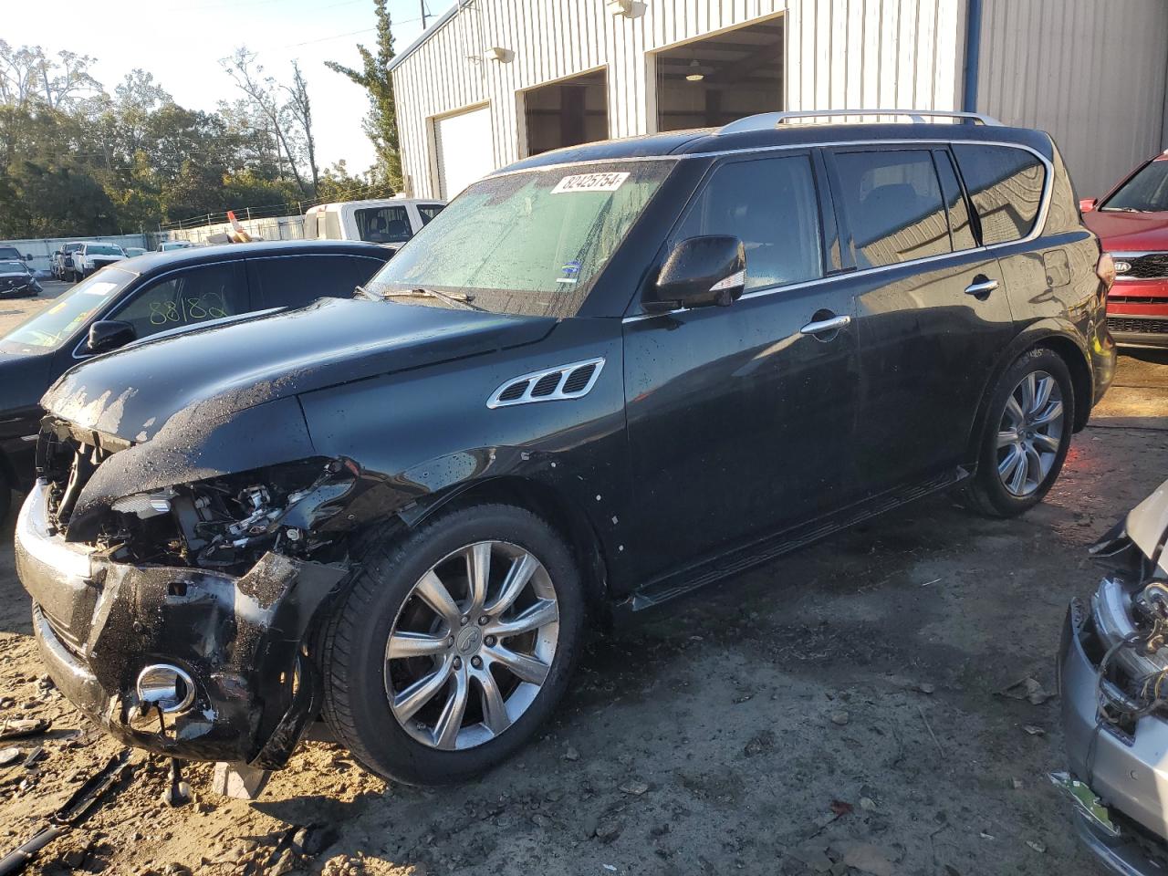 INFINITI QX56 2011