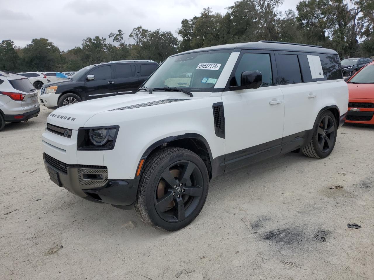 LAND ROVER DEFENDER 1 2023