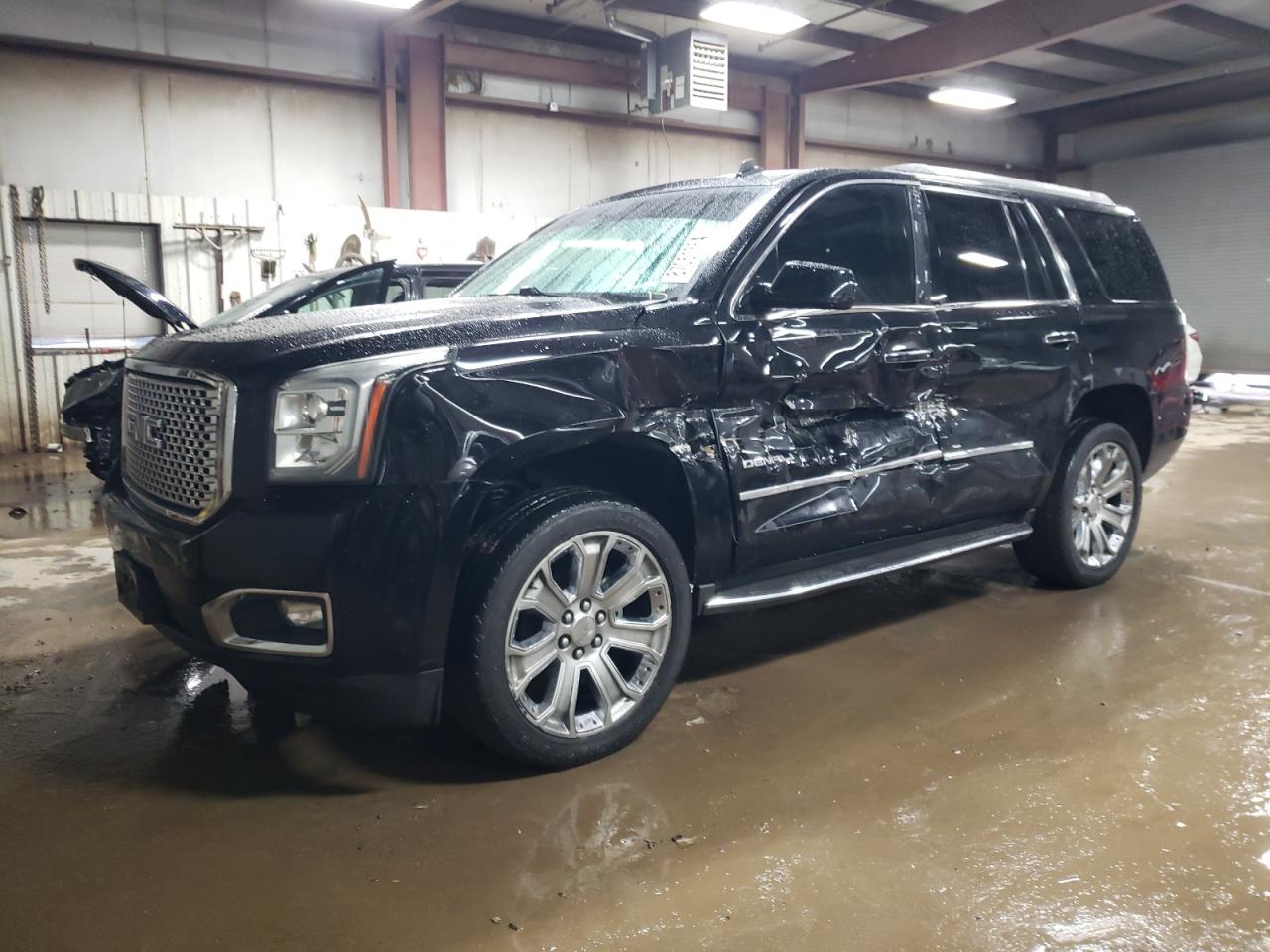 GMC YUKON DENA 2015