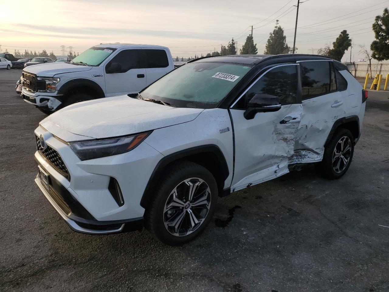 TOYOTA RAV4 PRIME 2024