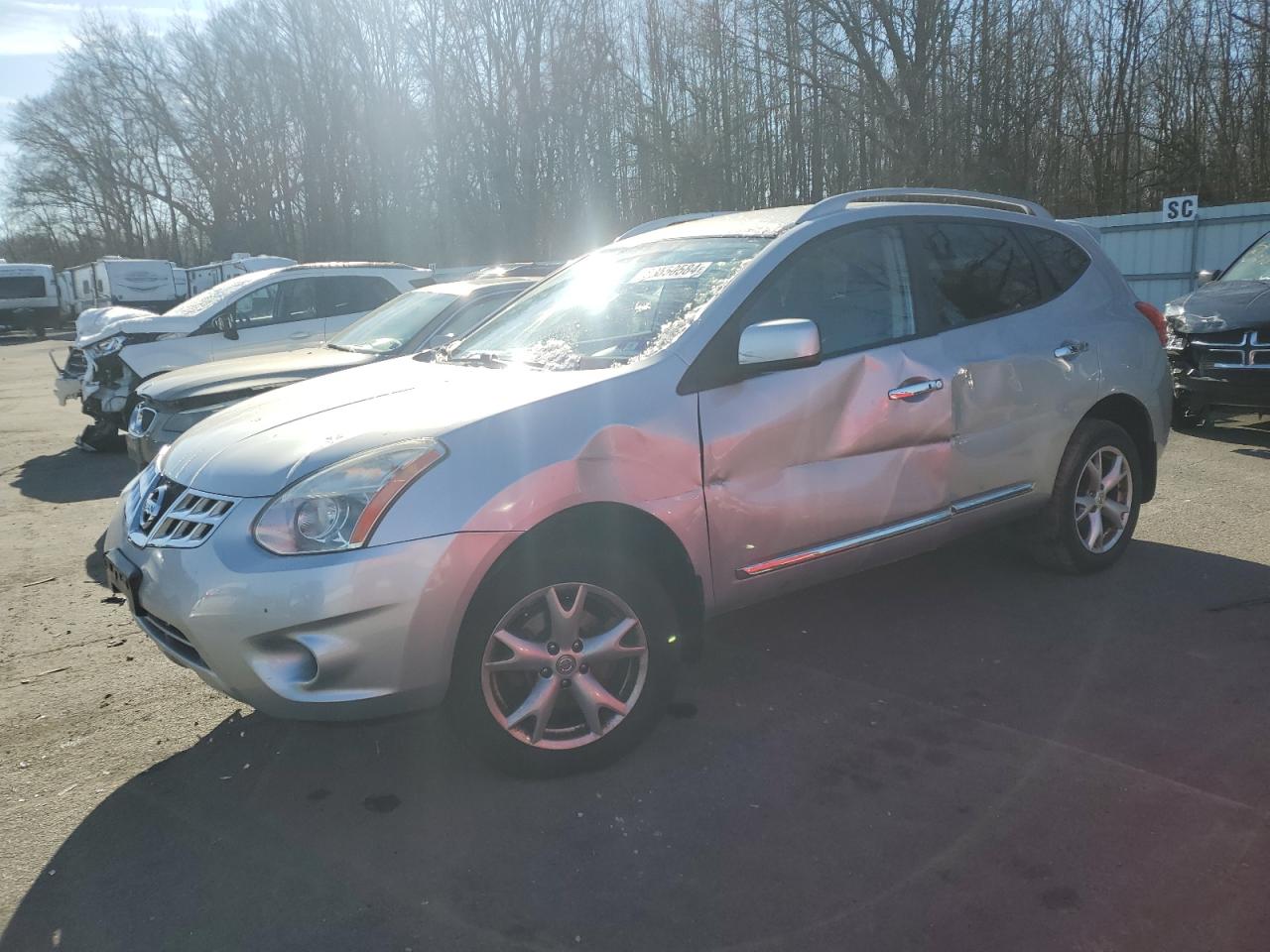 NISSAN ROGUE S 2011