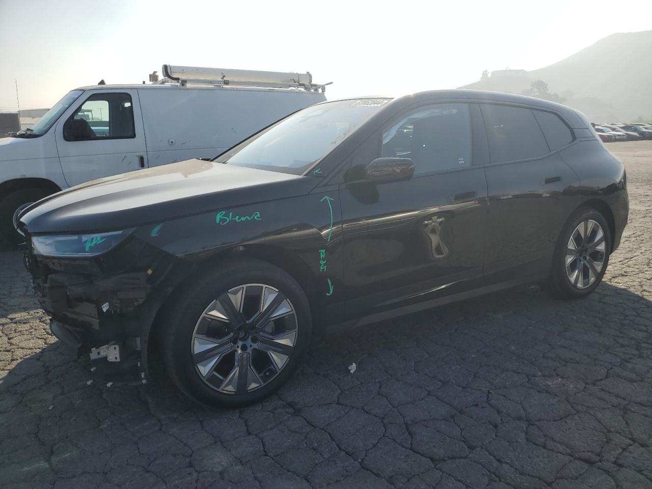BMW IX XDRIVE5 2023