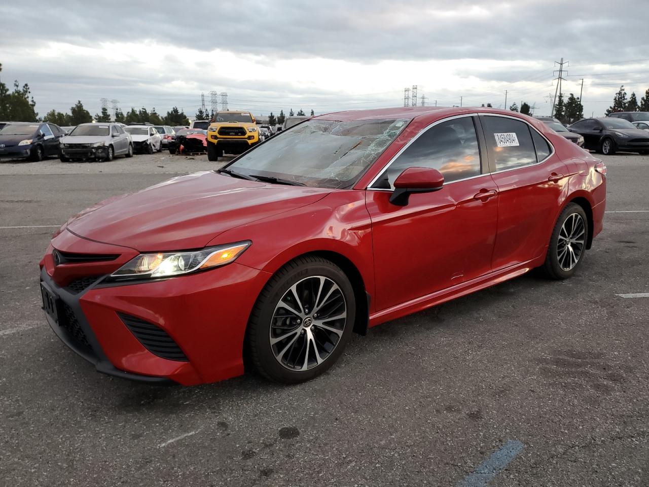 TOYOTA CAMRY SE 2020