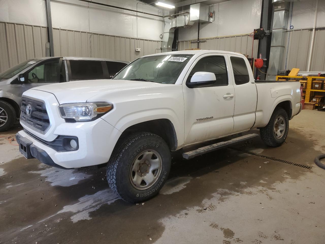 TOYOTA TACOMA ACC 2016