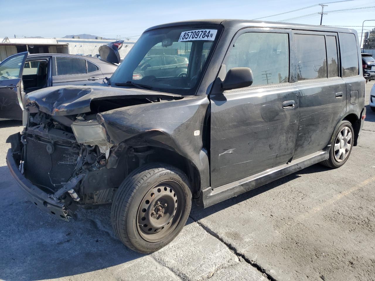 TOYOTA SCION XB 2006