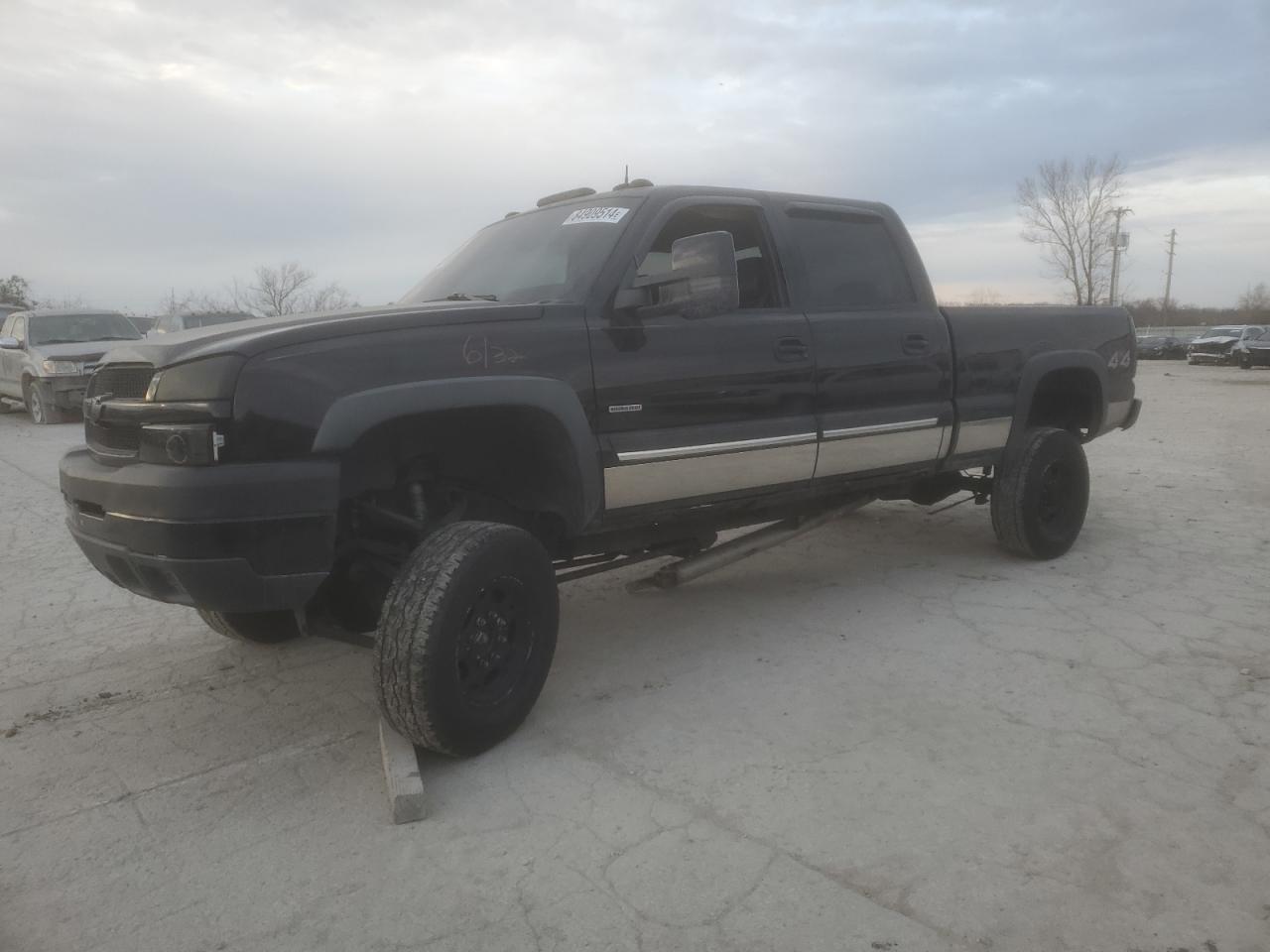 CHEVROLET SILVERADO 2004