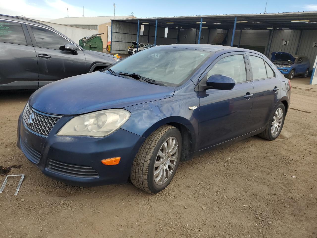 SUZUKI KIZASHI SE 2010
