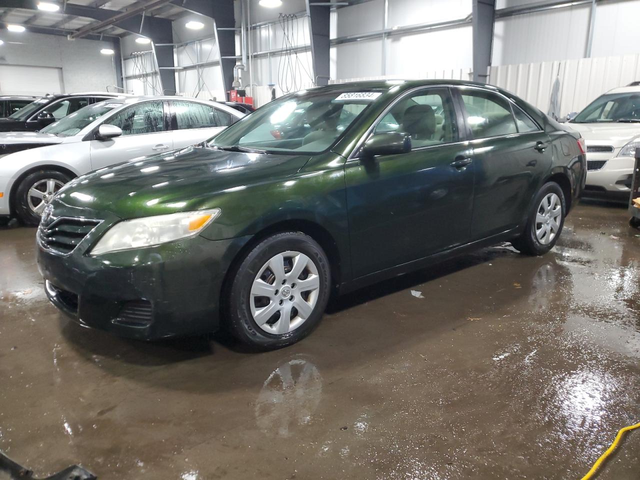 TOYOTA CAMRY BASE 2011