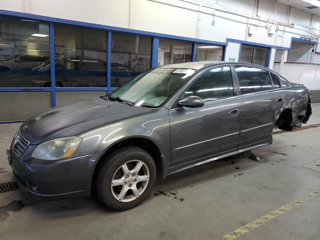 NISSAN ALTIMA SE 2005