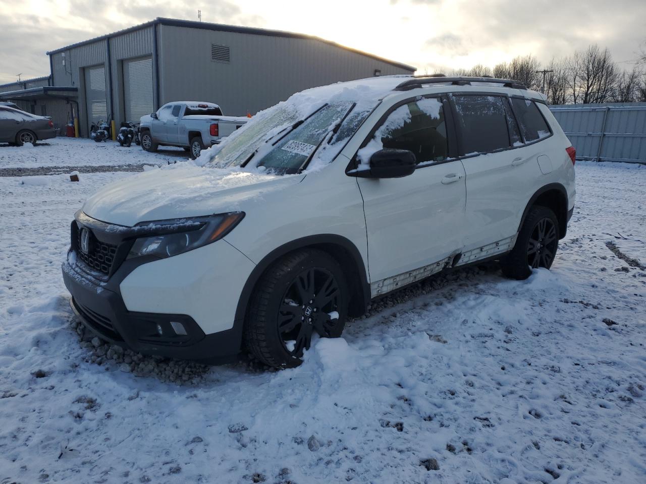 HONDA PASSPORT S 2019