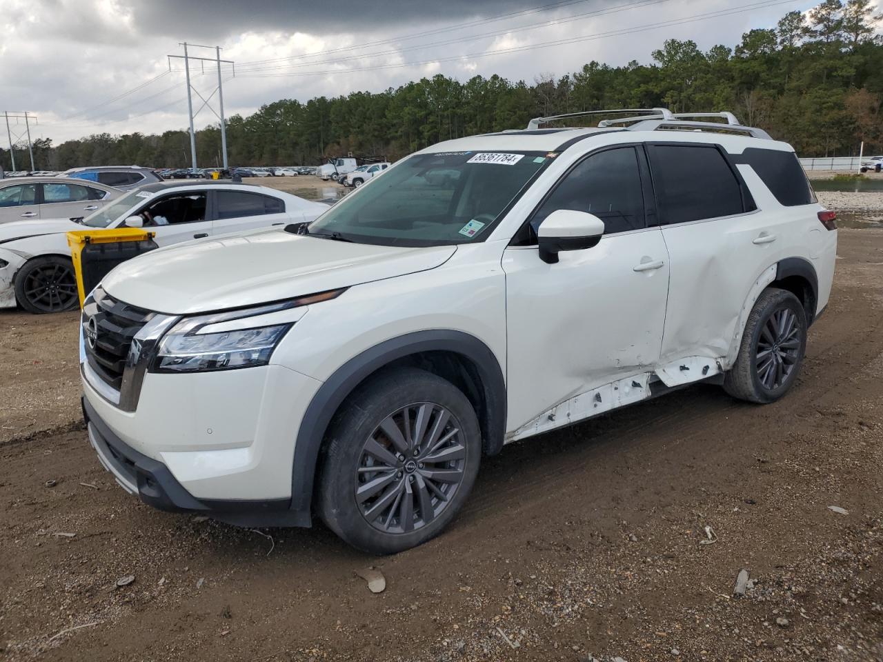 NISSAN PATHFINDER 2023