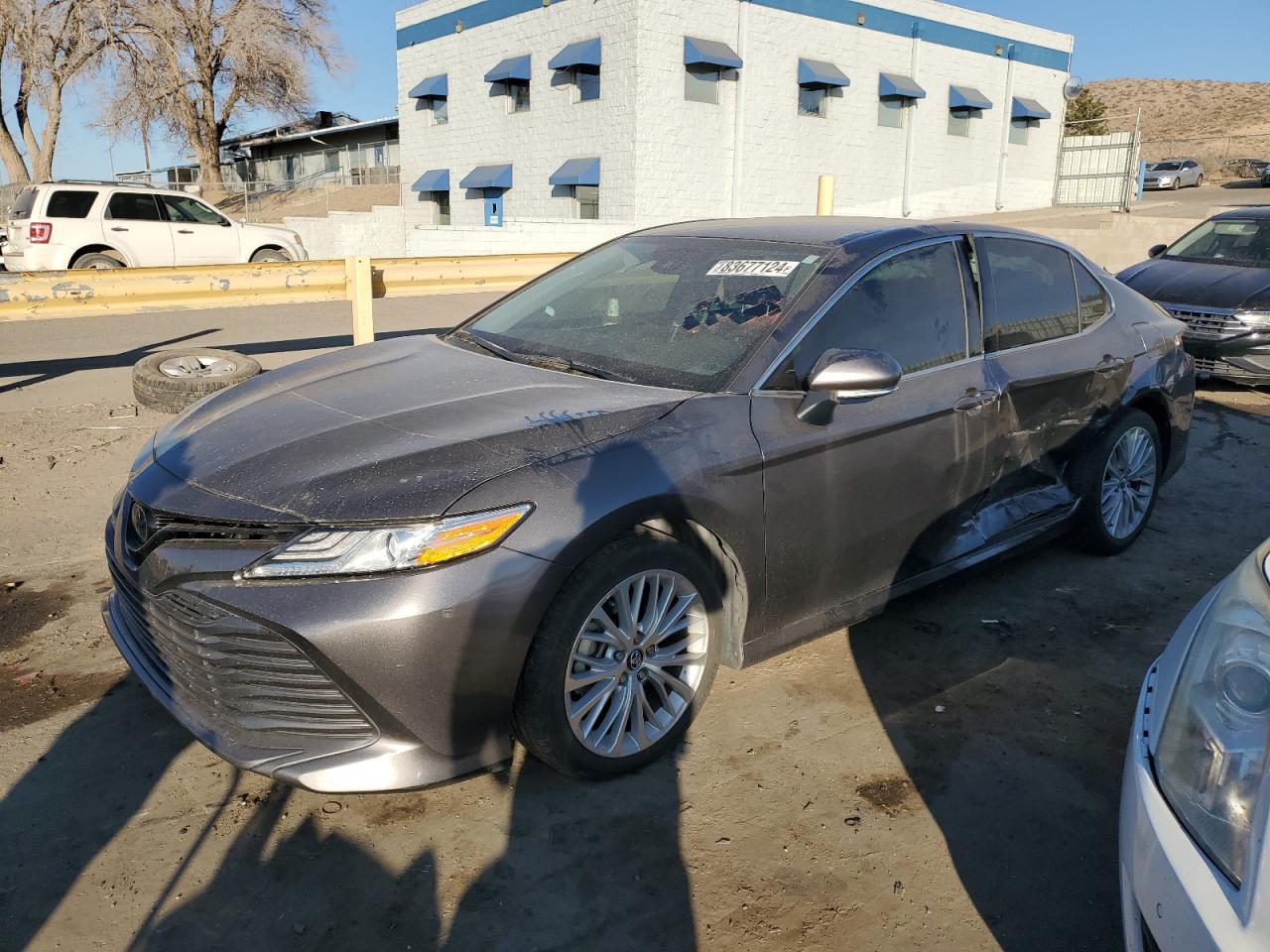 TOYOTA CAMRY XLE 2020