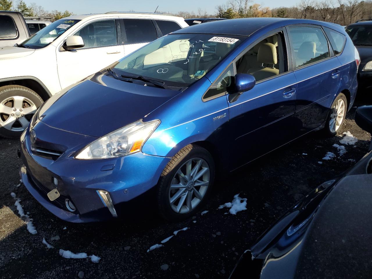TOYOTA PRIUS V 2012