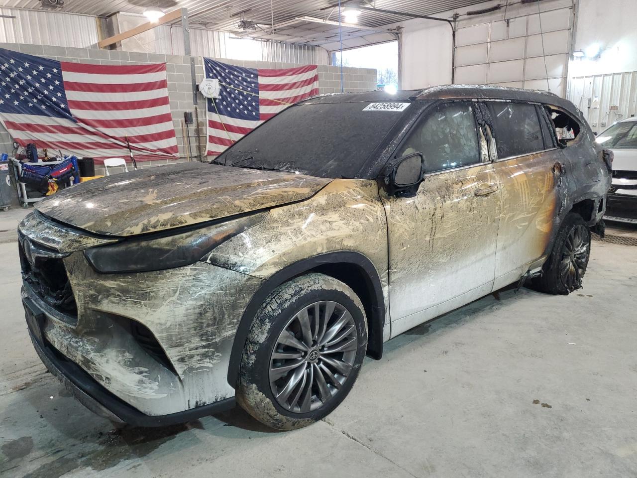 TOYOTA HIGHLANDER 2021