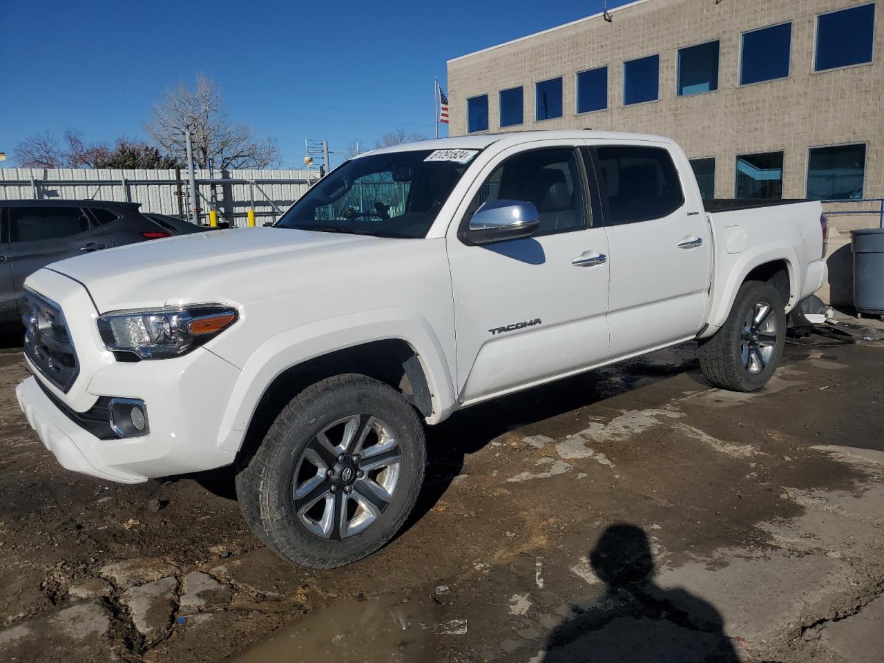 TOYOTA TACOMA DOU 2017