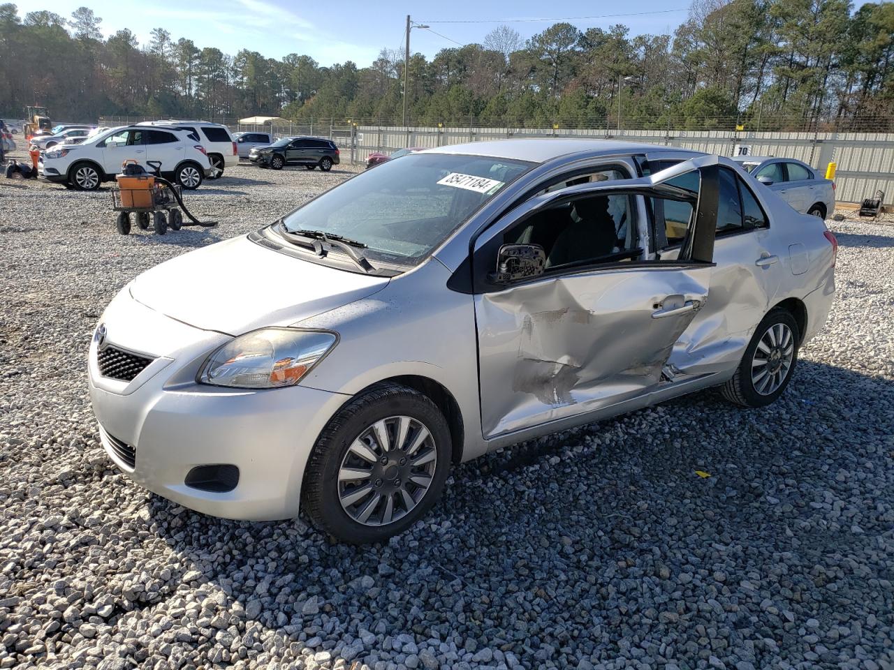 TOYOTA YARIS 2012