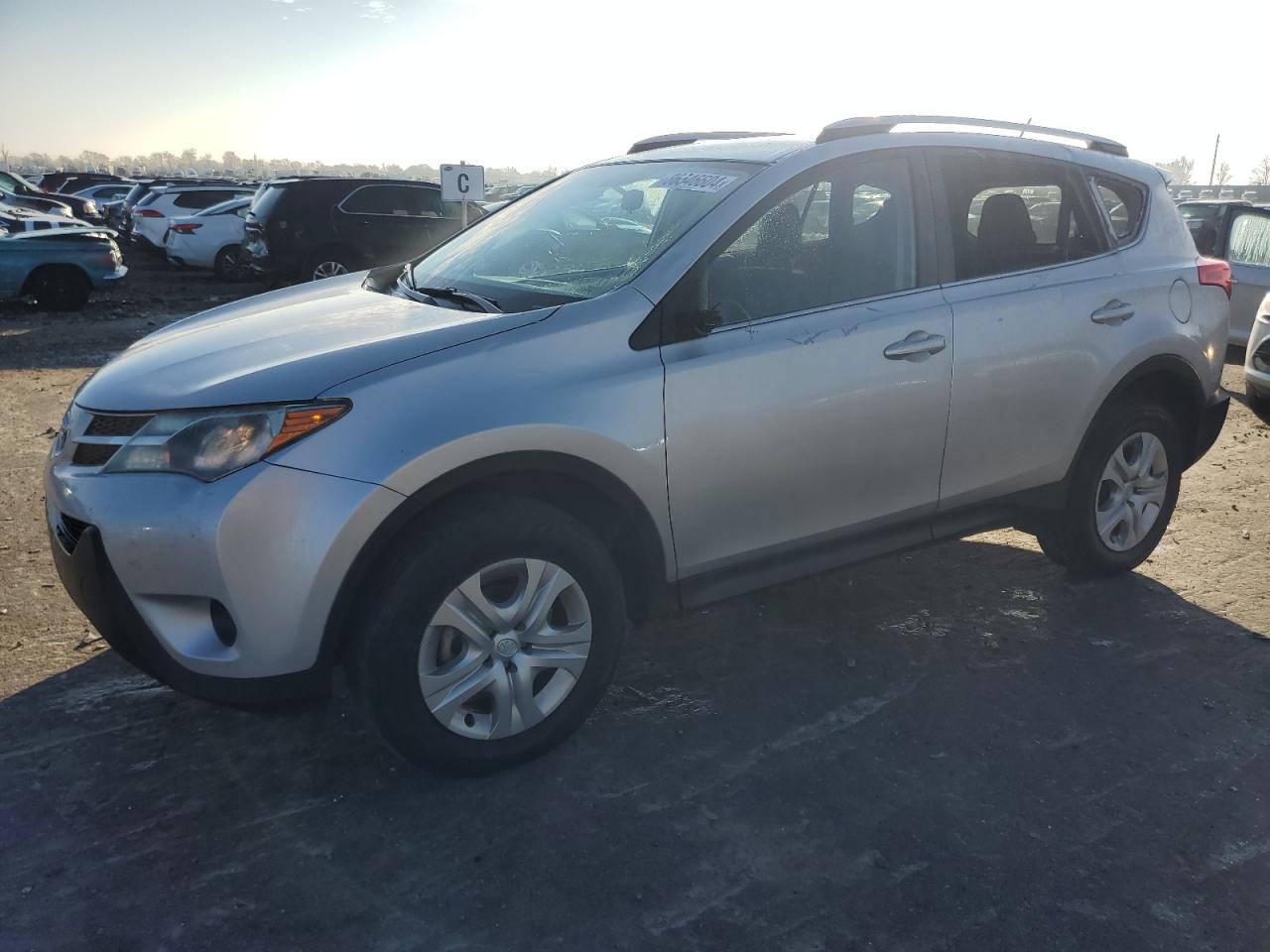 TOYOTA RAV4 LE 2014