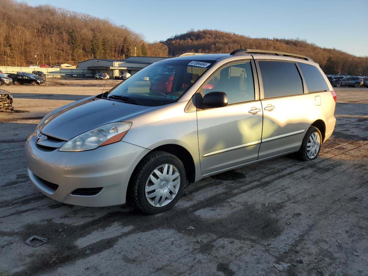 TOYOTA SIENNA/LE 2006