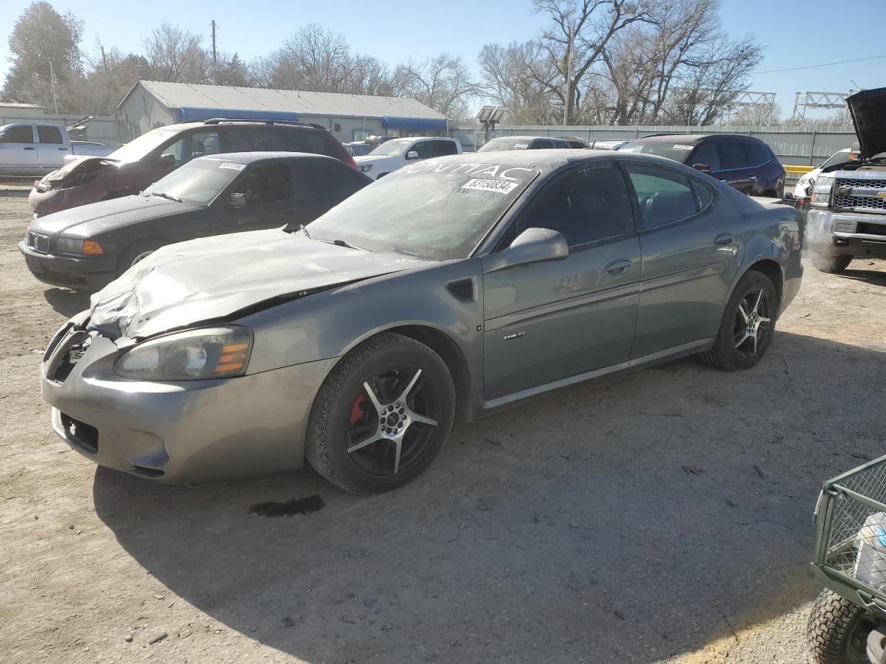 PONTIAC GRAND PRIX 2008