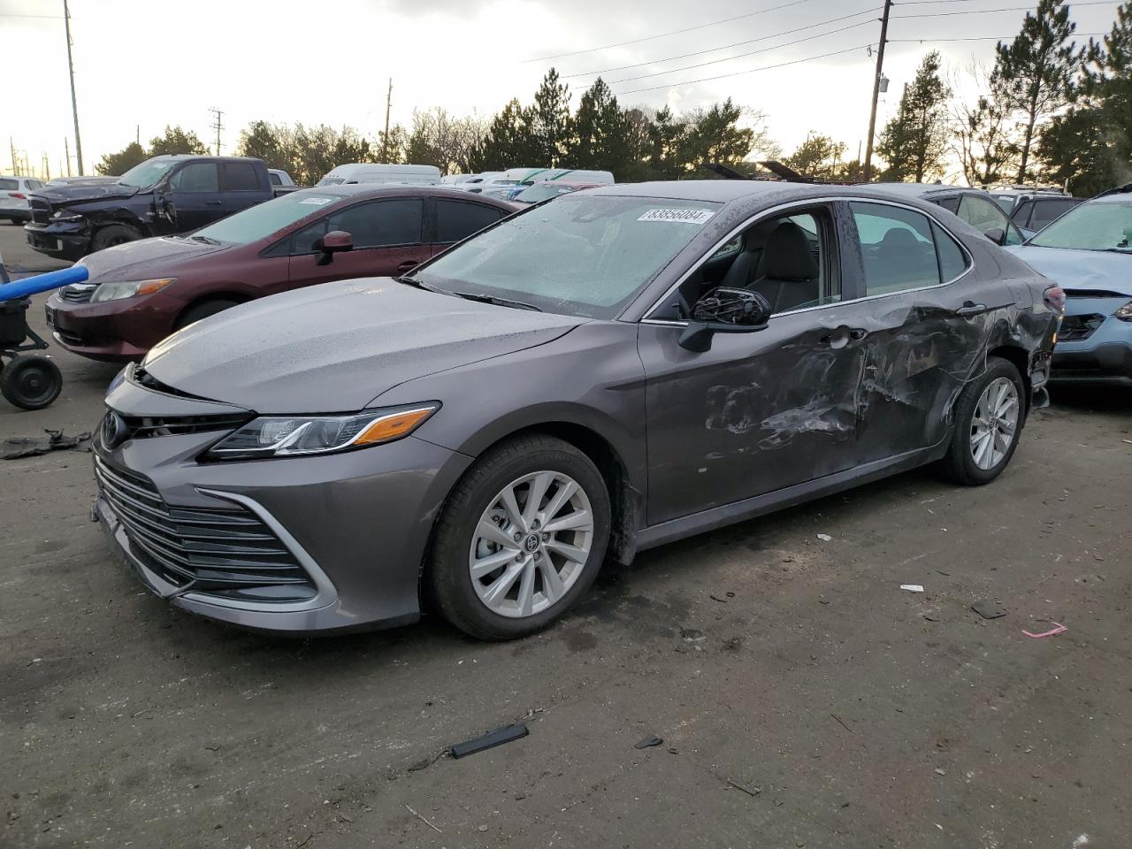 TOYOTA CAMRY LE 2024