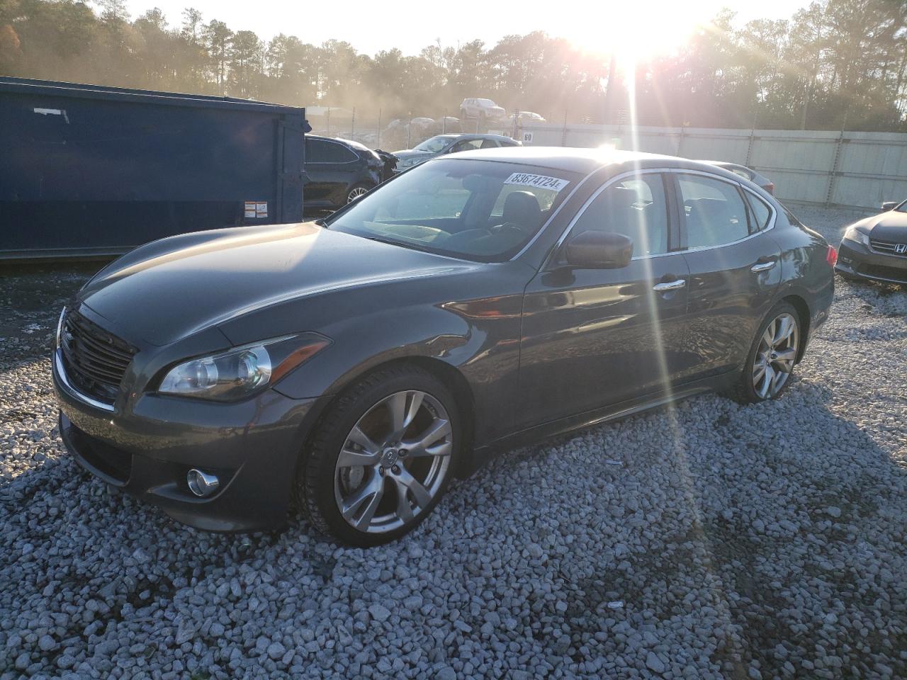 INFINITI M37 2012