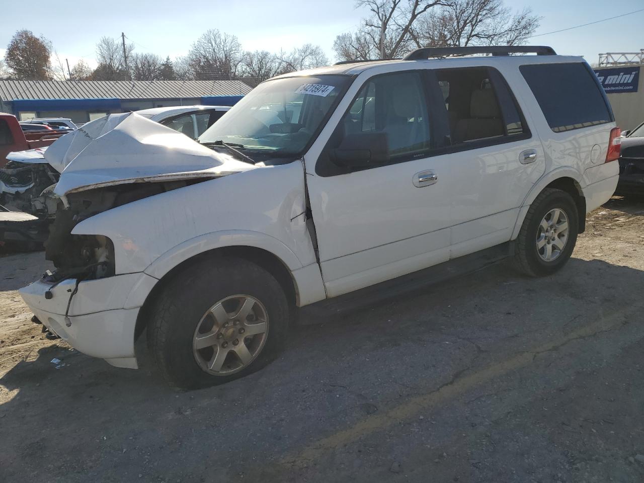 FORD EXPEDITION 2010