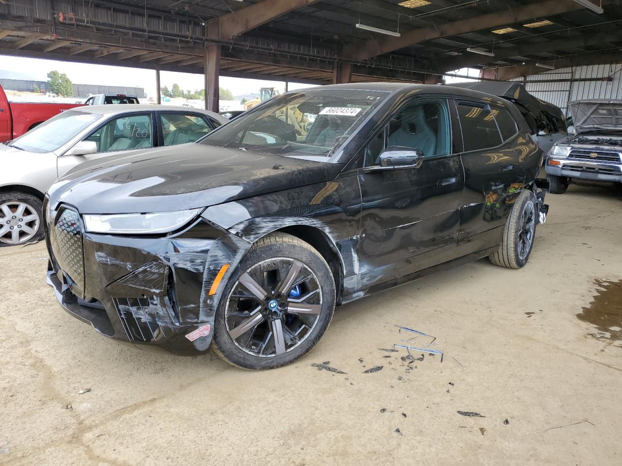 BMW IX XDRIVE5 2024