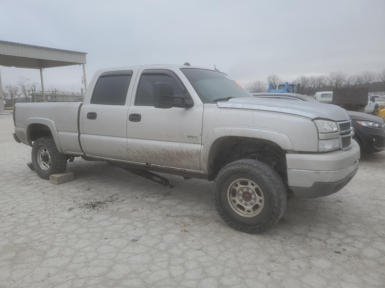 CHEVROLET SILVERADO 2004