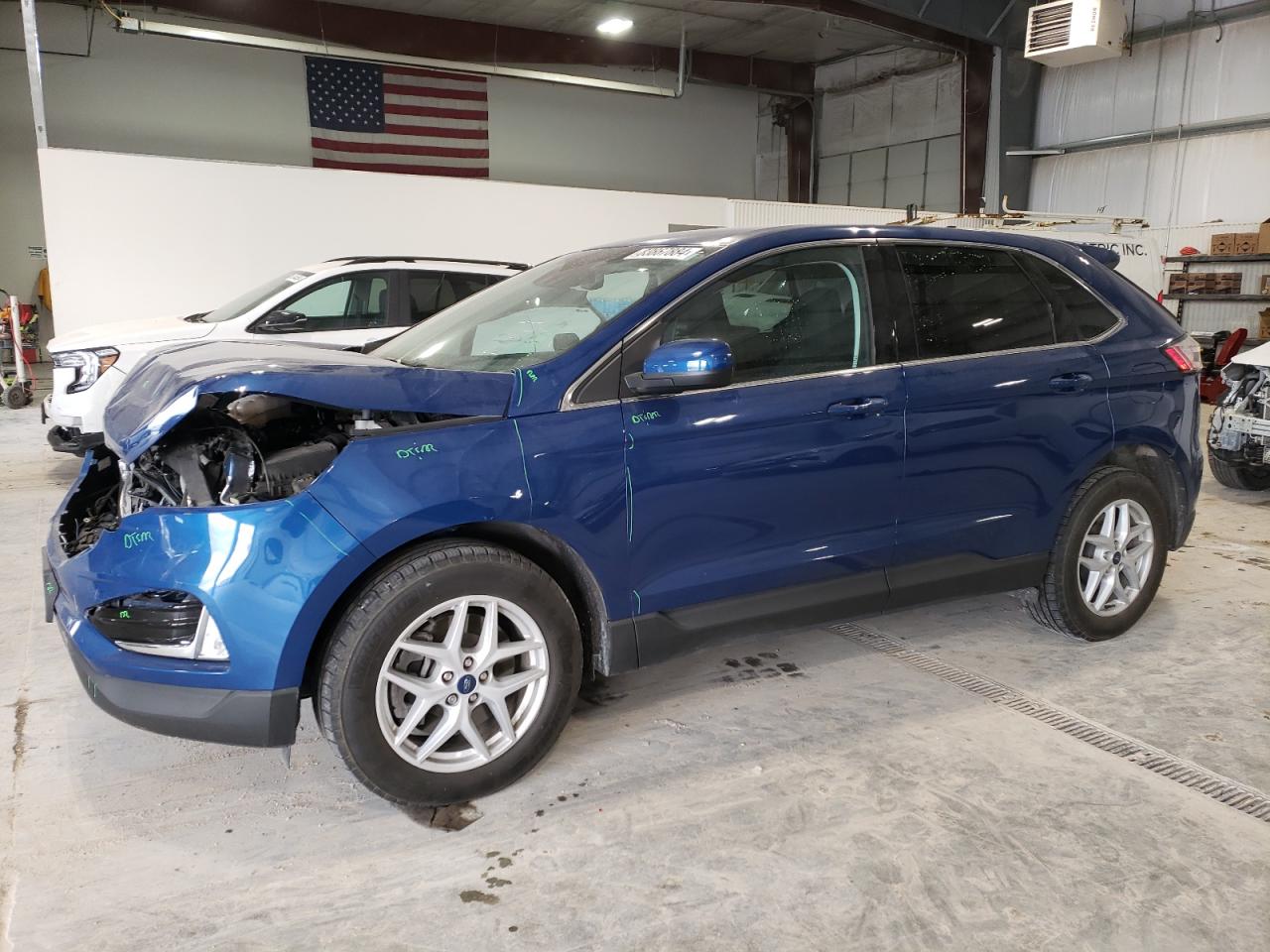 FORD EDGE SEL 2021