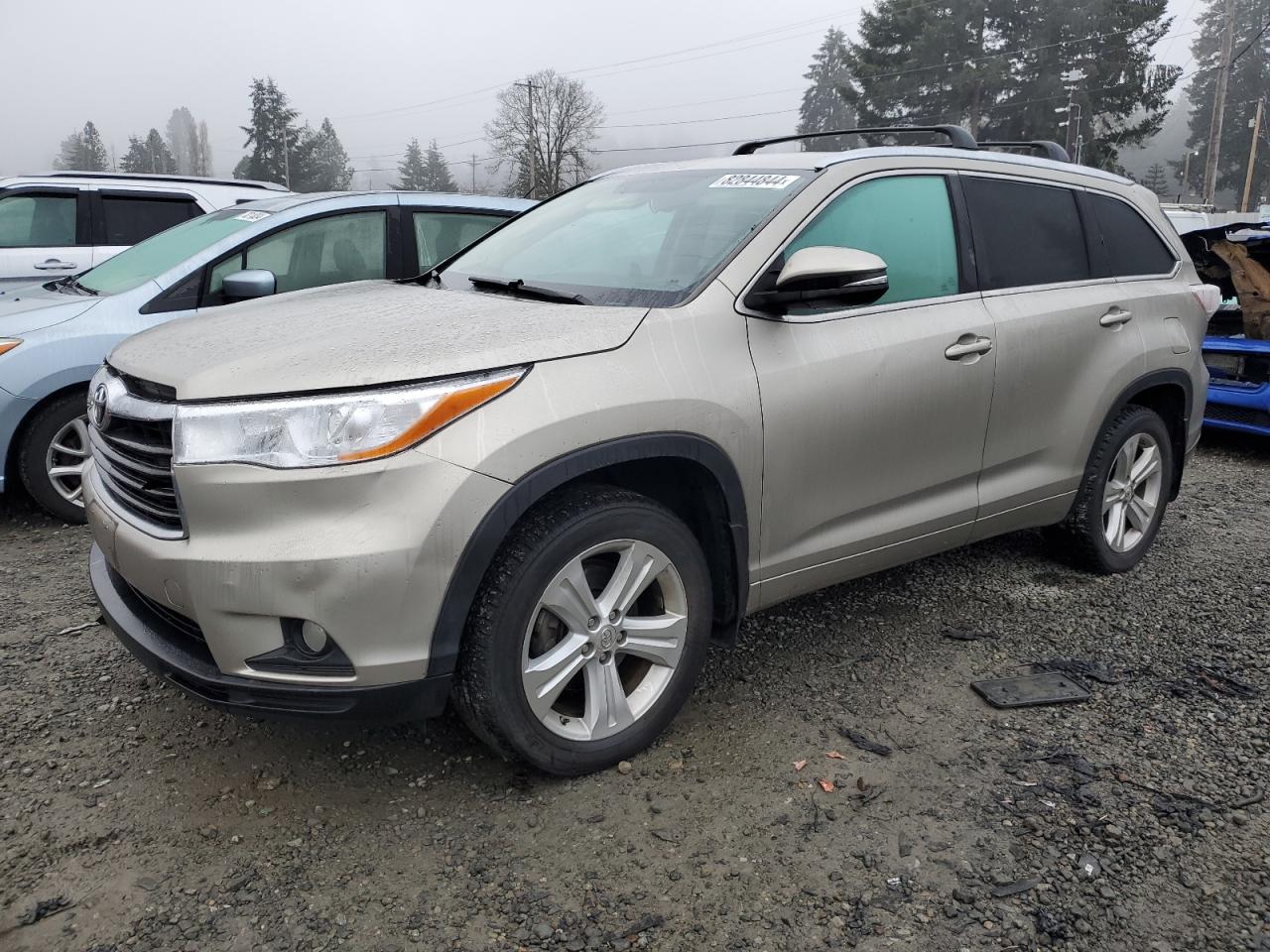 TOYOTA HIGHLANDER 2015