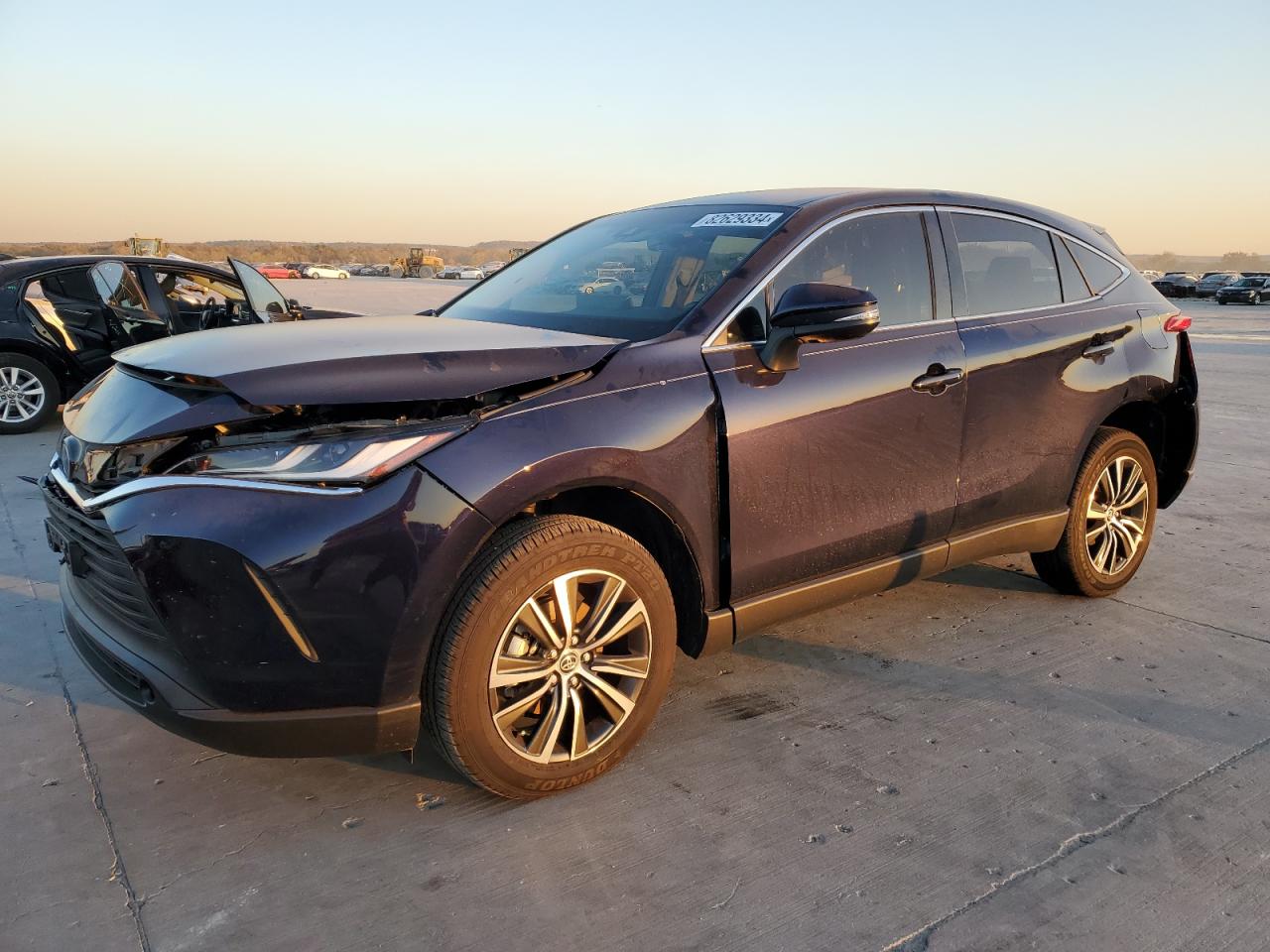 TOYOTA VENZA LE 2024