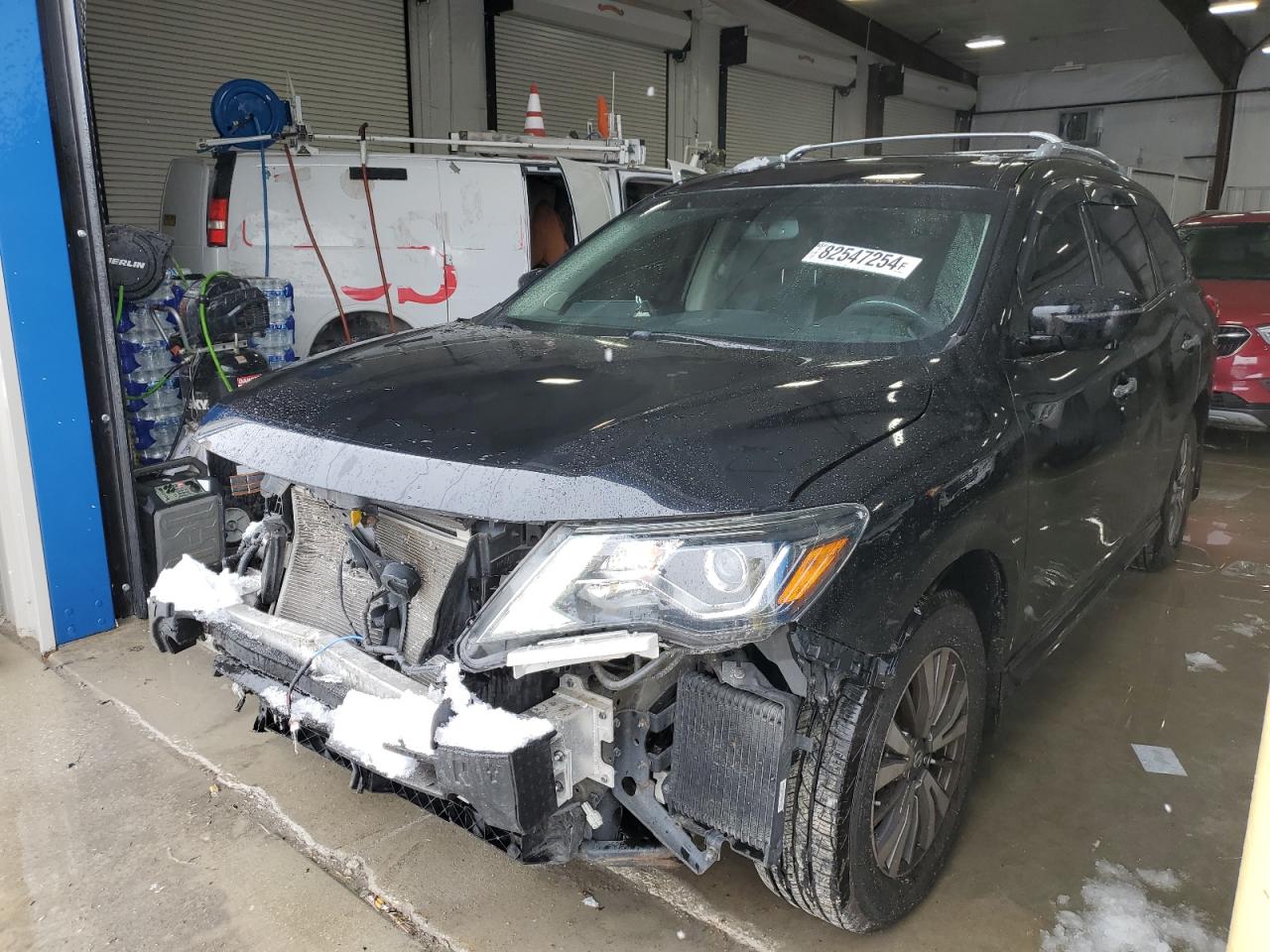NISSAN PATHFINDER 2017