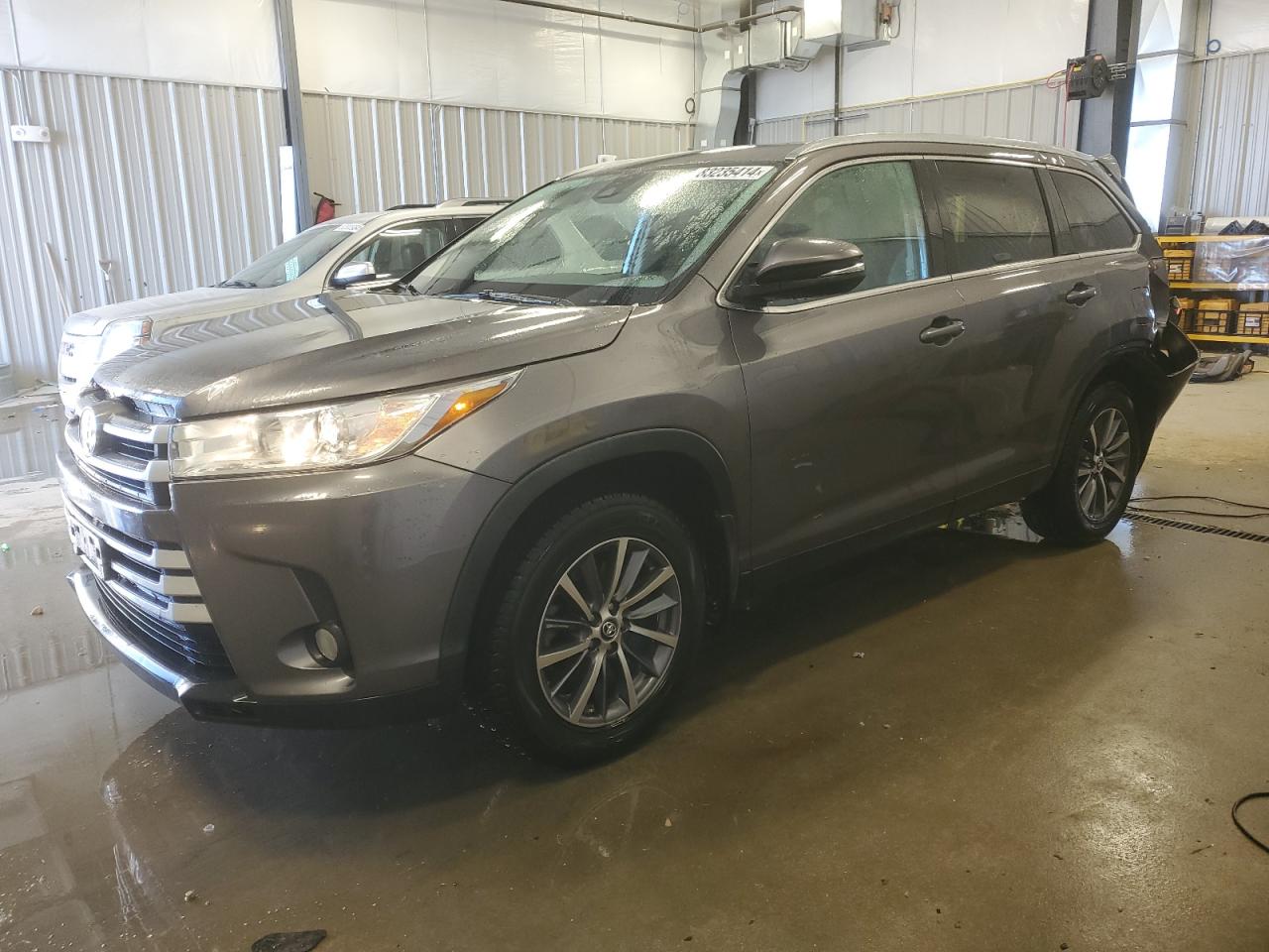 TOYOTA HIGHLANDER 2019