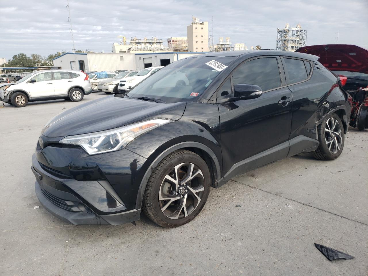 TOYOTA C-HR XLE 2019