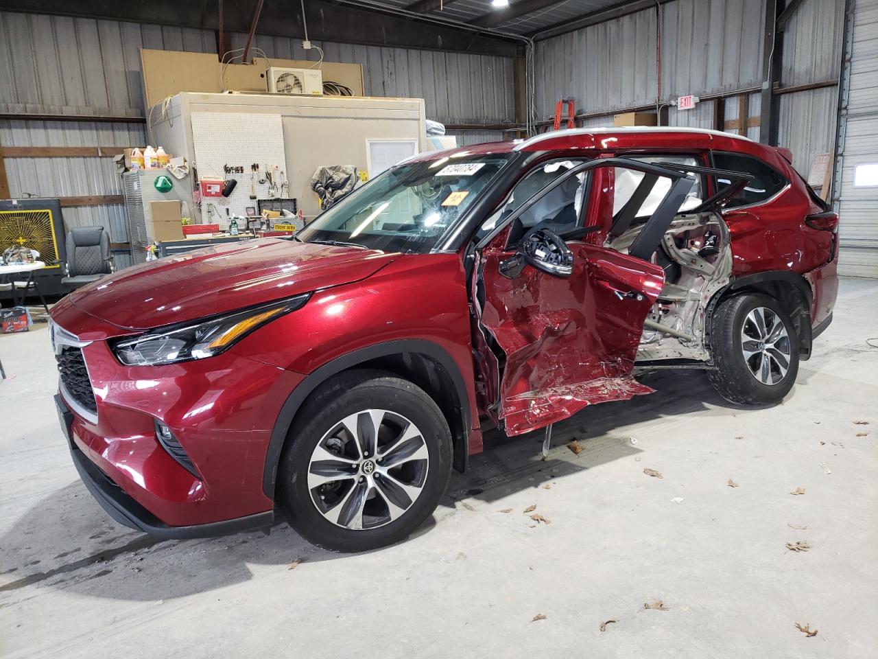 TOYOTA HIGHLANDER 2023