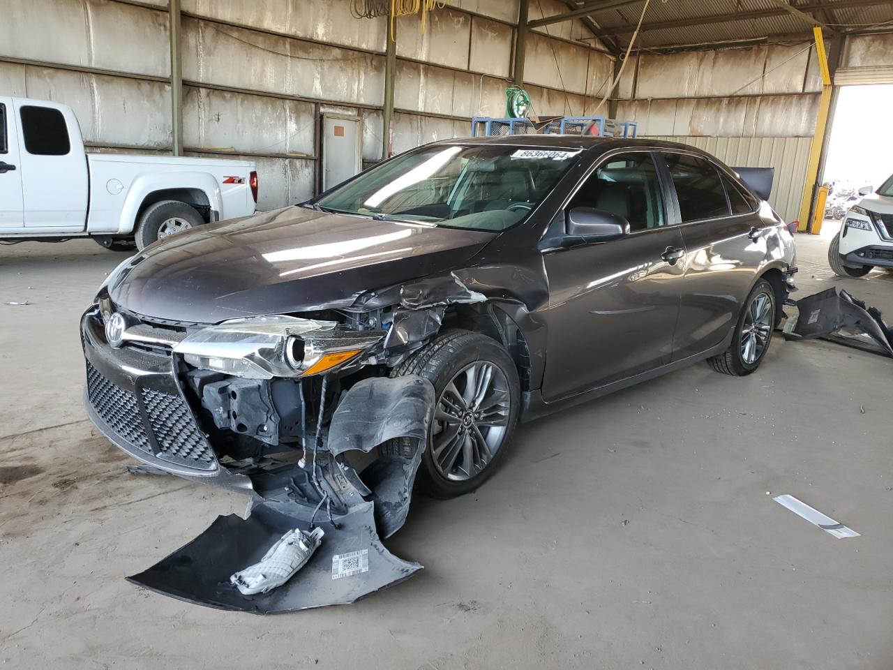 TOYOTA CAMRY 2015