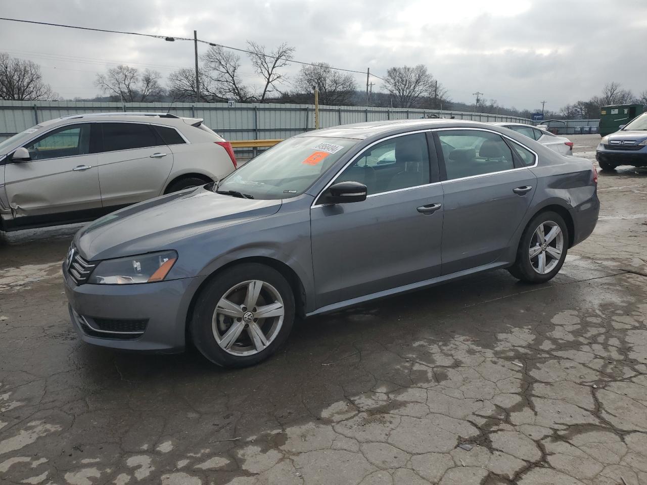 VOLKSWAGEN PASSAT SE 2013