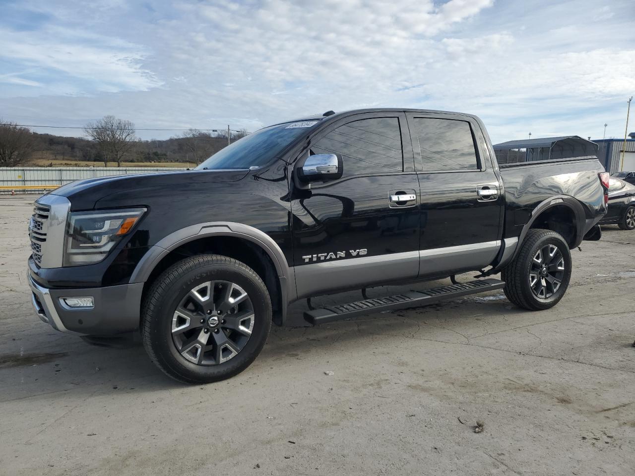 NISSAN TITAN SV 2020