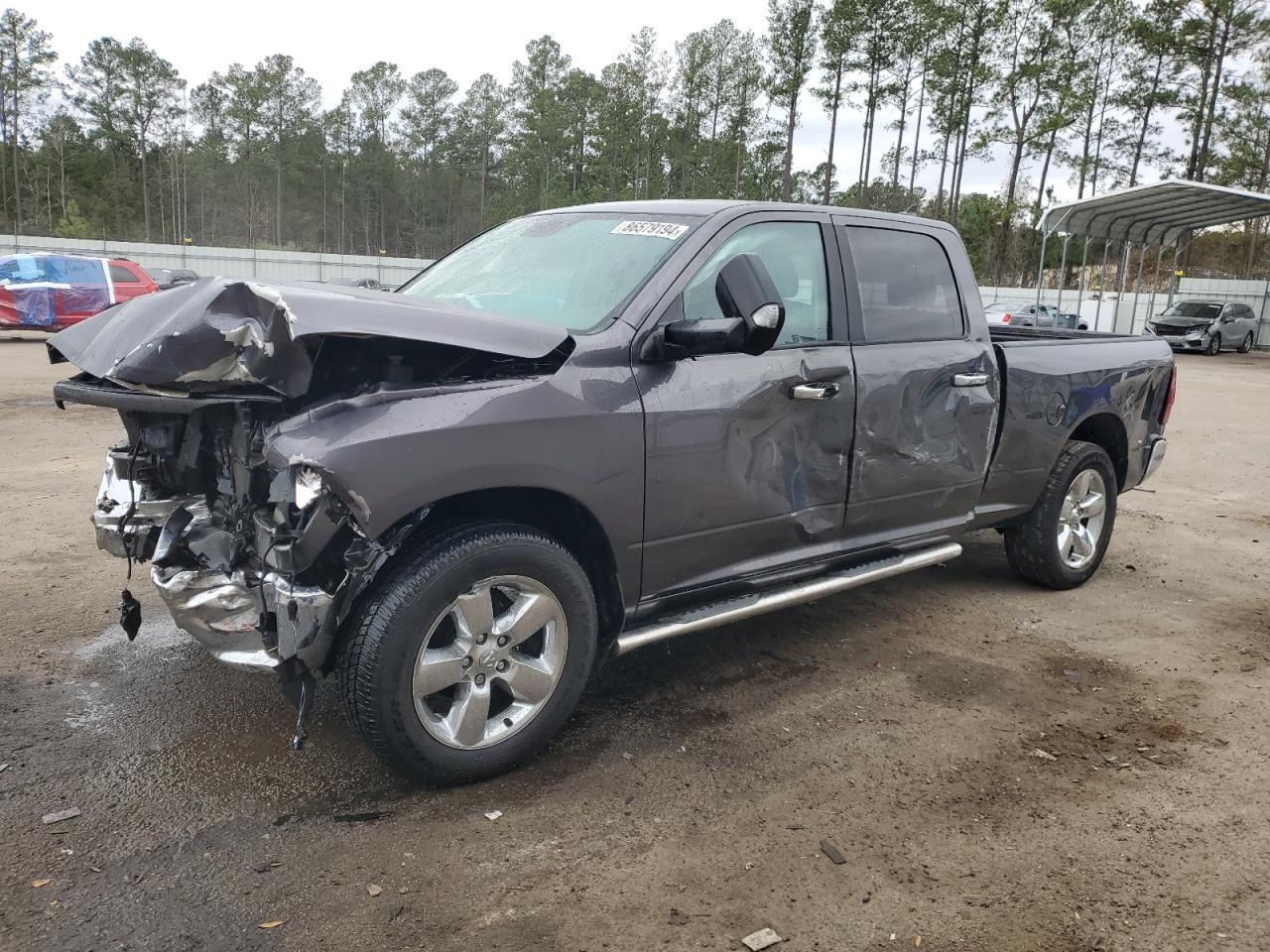 RAM 1500 SLT 2015