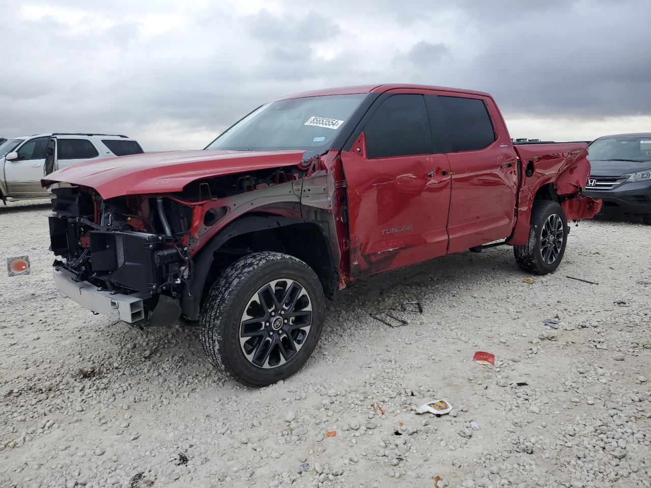 TOYOTA TUNDRA CRE 2024