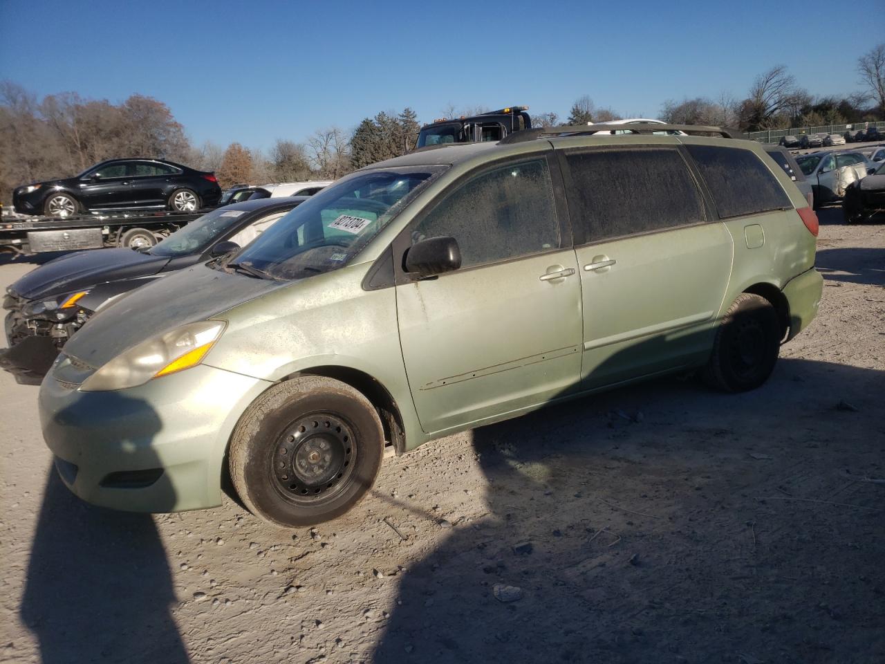 TOYOTA SIENNA CE 2009
