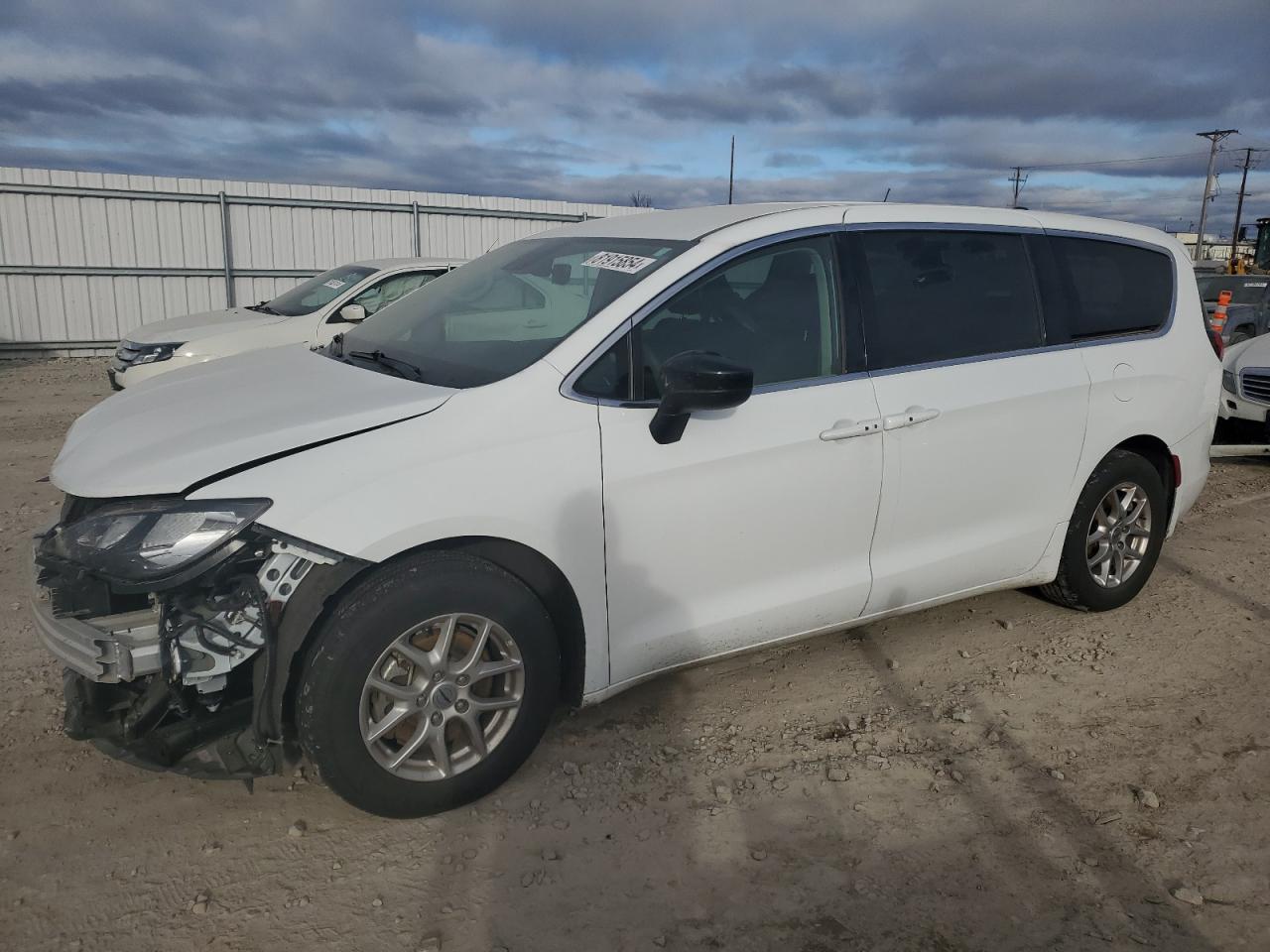CHRYSLER VOYAGER LX 2024