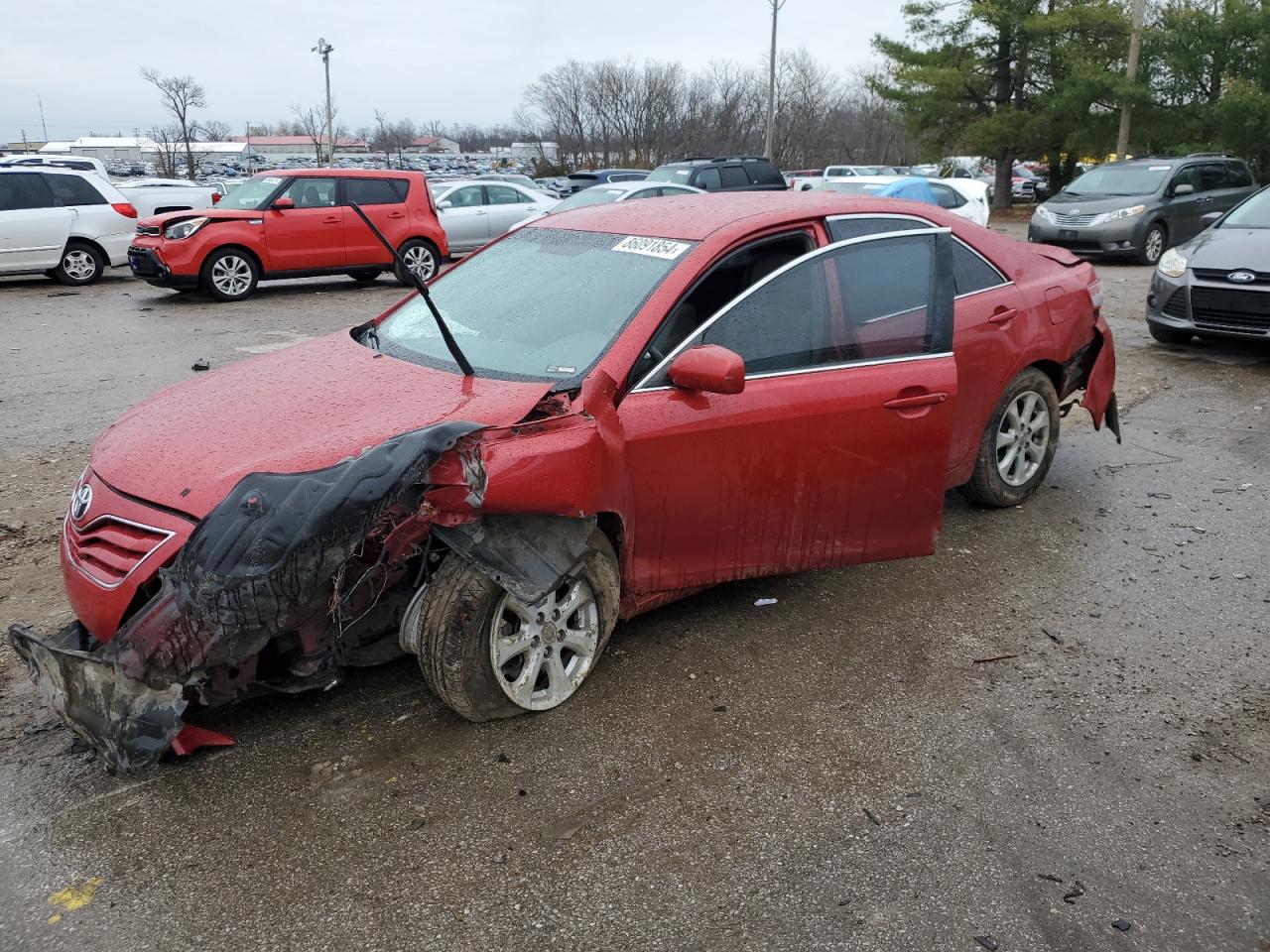TOYOTA CAMRY BASE 2011